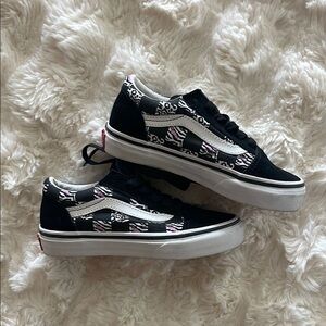 Vans Black and White Patterned Sneakers